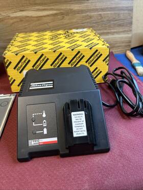 Atlas Copco Pbt7224mb Brand New Pbs300 Multicharger 120v With Orig Box And Papers