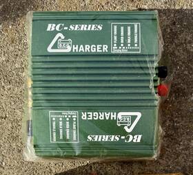 Bc-charger Bc-2412-15 Pst-bc2412-15 Dc-dc 24 V - 12 7.5 A