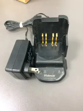 585-5100-235 Ef Johnson Desktop Charger 585-5100- 235 W Power Cube For 51sles Handheld Radio