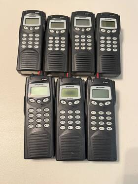 Harris P7100ip 7 Model Ht7170t81x Two-way Radios No Antennas Or Batteries