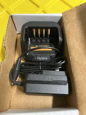 Ch10a07-ps1014 Hytera 066552 Rapid Charger Ch10a07-ps1014. Pack Of 5
