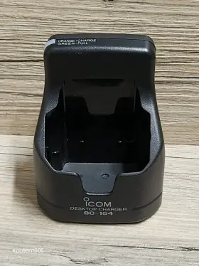 12-16v Icom Bc-164 Desktop Cradle For Ic-u1 Handheld Radio Battery Charger Oem