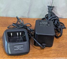 Kenwood Ad-4815080p Ksc-31 Battery Charger Two-way Radio Charging Base