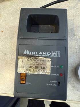 Midland 70-c35 Lmr Battery Charger Fits Radio 70-245bmx 70-145bmx Vg10