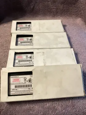Hnn8148a Motorola 4 7.5v .hnn8148a Rechargeable Batteries .nos