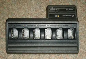 Ntn7621c Motorola Radio Battery Gang Charger 6 Slot Bay Bank Ntn 7621c