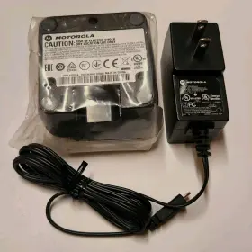 Pmln7094a Motorola Oem Rapid Charger With Power Supply For Digital Two-way Radio