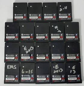 Motorola Rln5707a Oem Minitor V 5 Batteries Lot Of 19