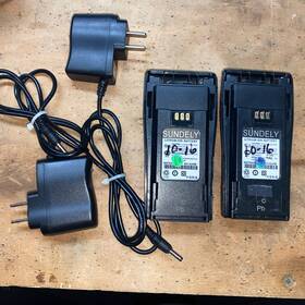 Sundely Bmt4970l-1800 Used Flat Back Battery Replacement With Charge Plug For Motorola Cp200 Cp200d