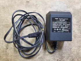 351202oo3ct Vertex Standard Oem Nc-88b Yaesu Battery Charger 12vdc 200ma Model