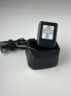 Nc-76b Vertex Standard Nc-78b Yaesu Desktop Charger - Used