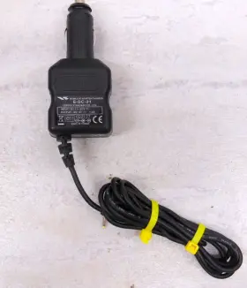 E-dc-21 Yaesu Vertex Cigarette Lighter Adapter For Vx-1r Vx-2r Vx-3r Etc