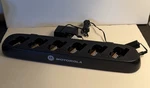 Motorola Cls Multi 6 Unit Charger HCTN4002A Accesory Used. Price: $89.00.