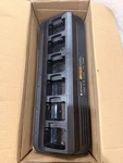 Motorola VAC-6058 Multi-unit Two-way Radio Charger AAK4X501 W/ Cables 2 Unidades New. Price: $400.00.